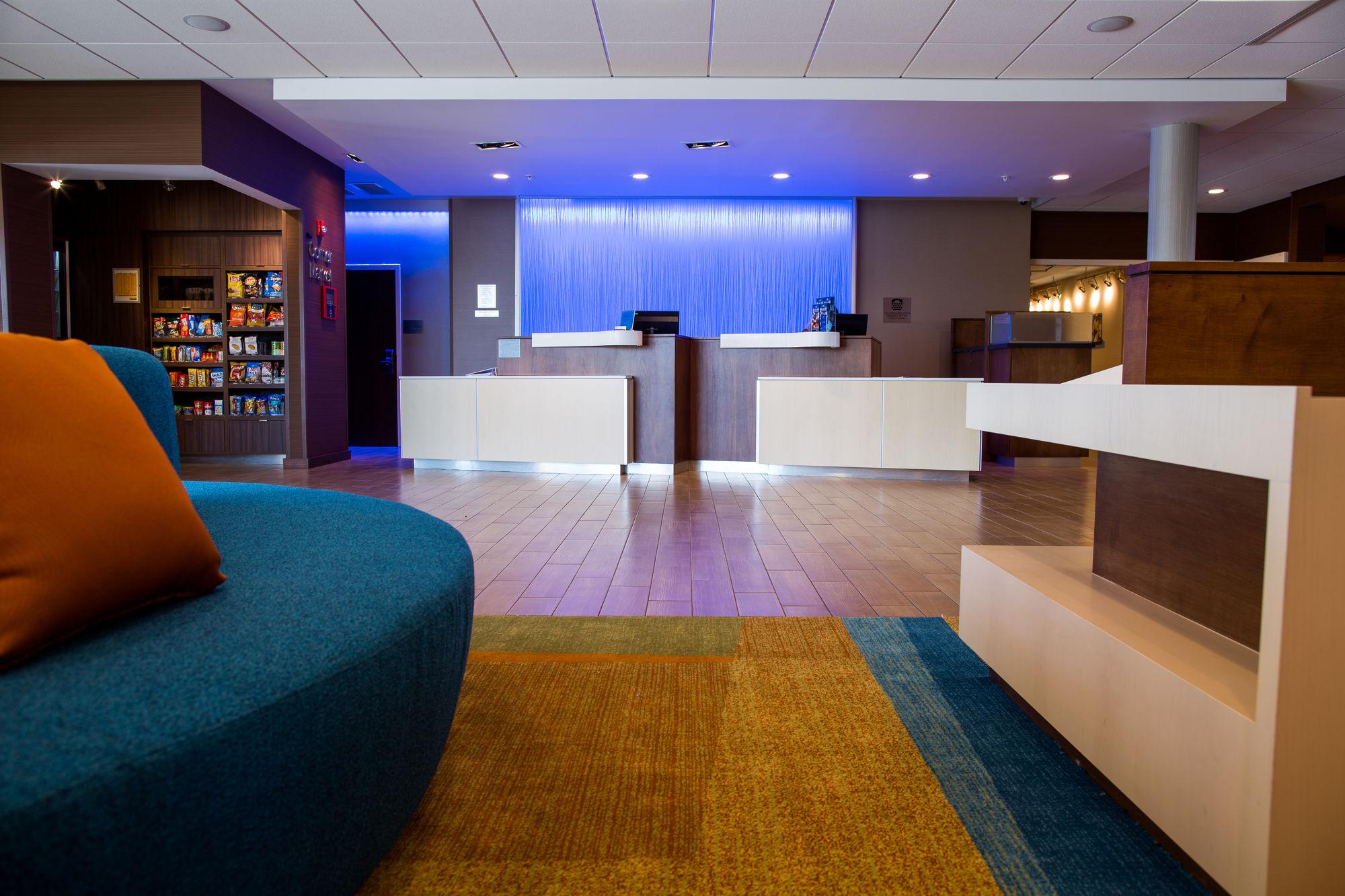 Fairfield Inn & Suites By Marriott Lincoln Southeast Extérieur photo