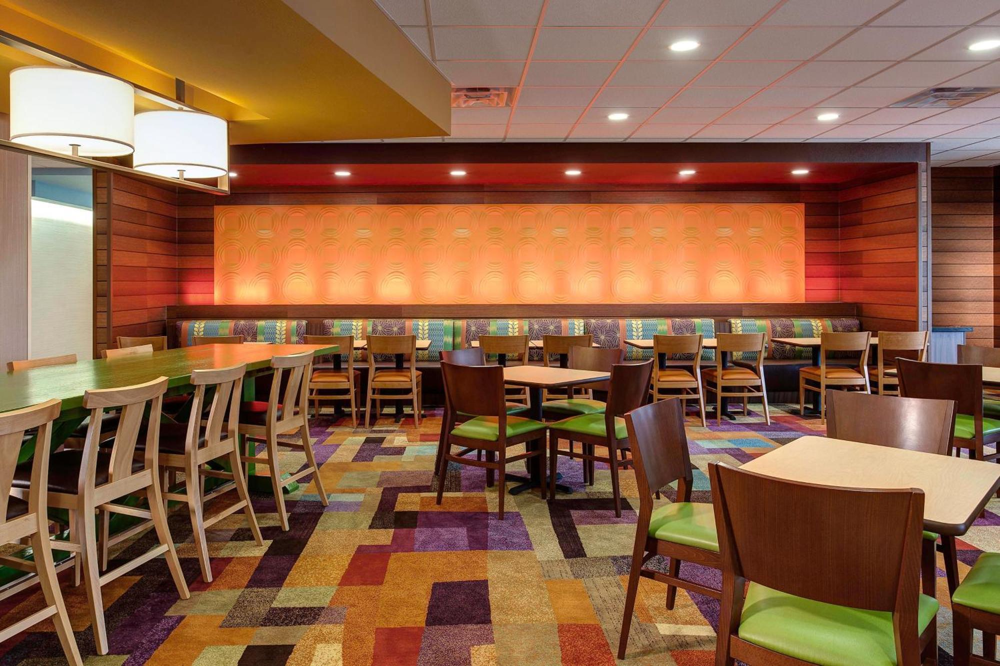Fairfield Inn & Suites By Marriott Lincoln Southeast Extérieur photo
