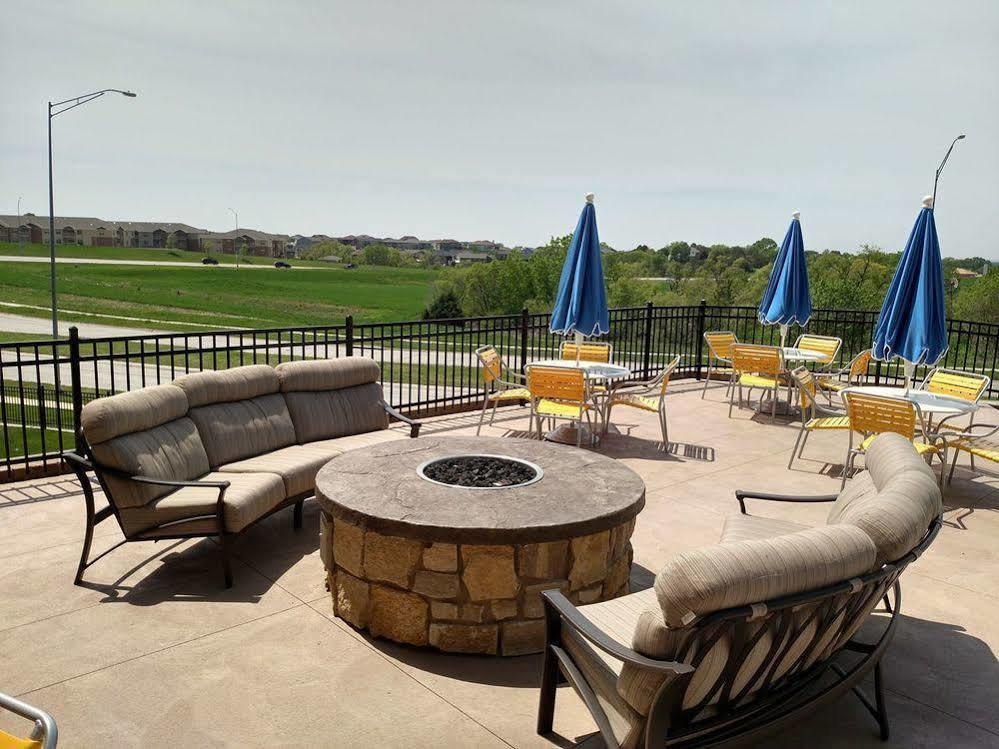 Fairfield Inn & Suites By Marriott Lincoln Southeast Extérieur photo